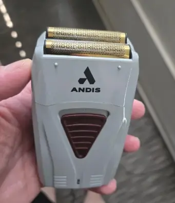 Andis ProFoil Lithium Review