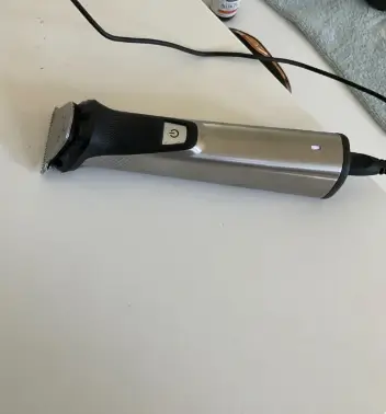 Philips Norelco Multigroom 7000