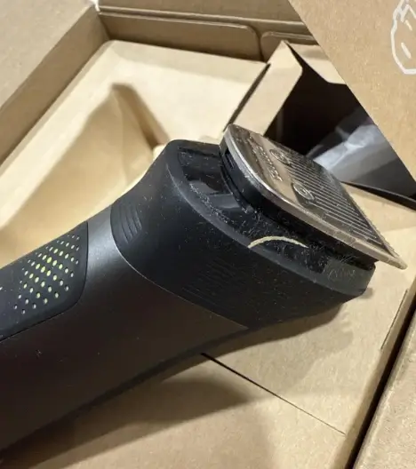 Philips Norelco Multigroom 9000